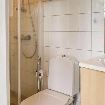 Stunning In With Kitchen Feriehus